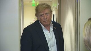 トランプ政権　「ポリティコ」の大統領専用機搭乗を拒否　ホワイトハウス記者会の代表取材実施できず| TBS CROSS DIG with Bloomberg