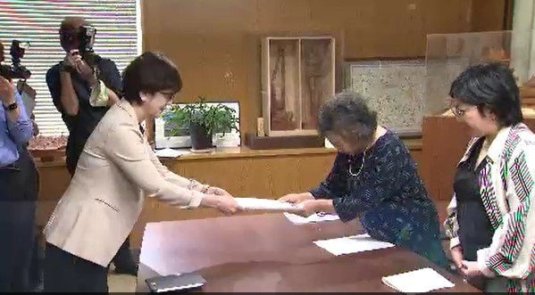 医療事故に伴い分娩休止の松本市立病院　市民団体が産科の再開と継続を求めて申し入れ　|　SBC NEWS | 長野のニュース | SBC信越放送