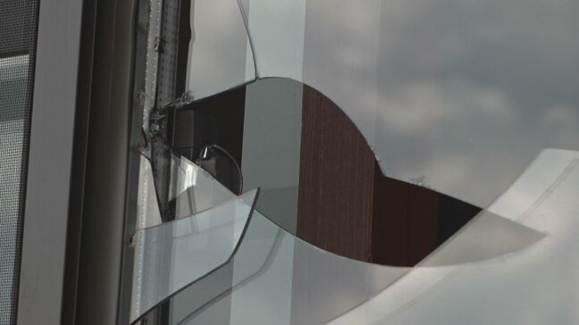 「うちにも入られたか」窓ガラス割り、寺に侵入、物色か　腕時計2本が盗まれる　2人組が白い車で逃走　山梨|TBS NEWS DIG