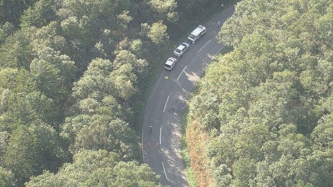 「ツール・ド・北海道」死亡事故、前方を走行の選手が証言「事故の車以外にも、たくさん車はいた。交通規制が緩くなっていたのは、明らかにある」|TBS NEWS DIG