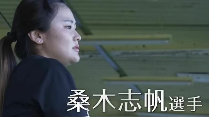 桑木志帆選手（岡山市出身）今シーズン初優勝「1年半ぶりに優勝できてすごくうれしい」【Sky RKBレディスクラシック】|TBS NEWS DIG