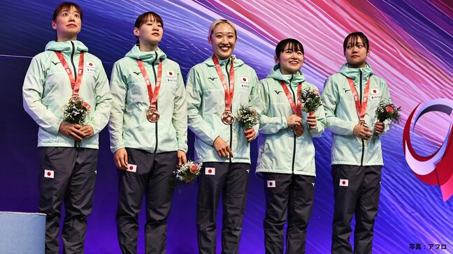 森ひかるが女子個人で銀メダル獲得　金までわずか0.03で2大会ぶりの女王奪還はならず　田中とのシンクロは金【トランポリン】  |TBS NEWS DIG