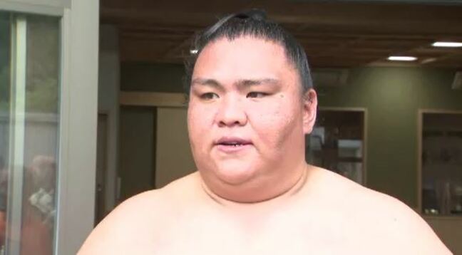 御嶽海は勝って７勝８敗で今場所終える　大相撲秋場所・千秋楽|TBS NEWS DIG