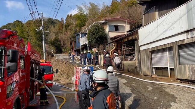 【火事現場動画あり】5分ほど目を離している間に…いの町で民家などが燃える火事　けが人なし|TBS NEWS DIG