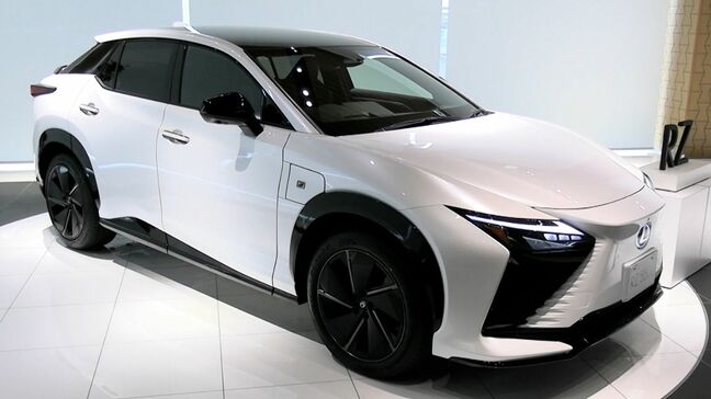 レクサス倉敷で新型電気自動車公開 初代モデルから航続距離が最大20%アップ 電気自動車をもっと身近に【岡山】|TBS NEWS DIG