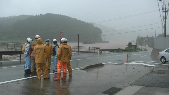 土砂崩れで住宅下敷きの82歳女性救出 目立ったけがなし 石川・輪島　|　石川県のニュース｜MRO北陸放送