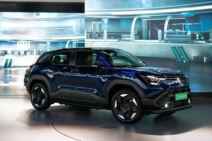 スズキ社長、EV販売は適正価格で－補助金や安売り頼みは間違い