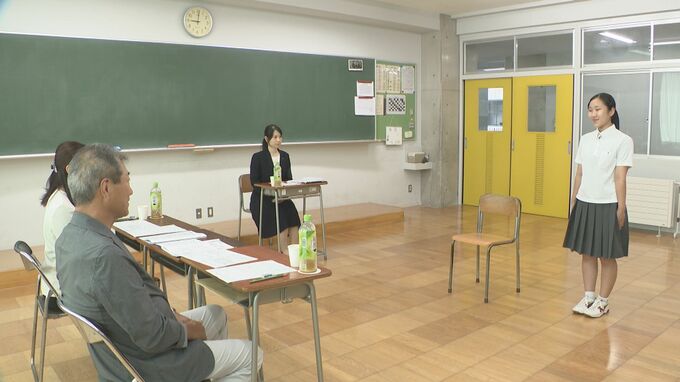 高校生の就職採用試験解禁前に　就活へ同窓会が模擬面接|TBS NEWS DIG