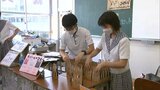 「簡単なことで他の国の人が救える」文化祭で中学生が地元企業とコラボして企画した商品などを販売【岡山】|TBS NEWS DIG
