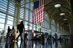 技能ビザ手数料10万ドル、トランプ氏の政策は無効と米連邦地裁| TBS CROSS DIG with Bloomberg