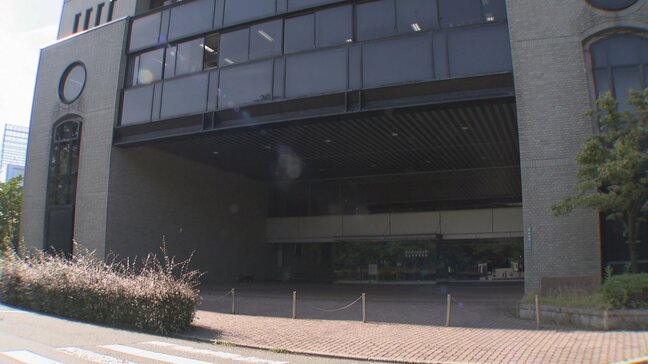 県警本部エントランスで相談対応の警察官殴る 33歳の女 公務執行妨害の容疑で現行犯逮捕 富山|TBS NEWS DIG