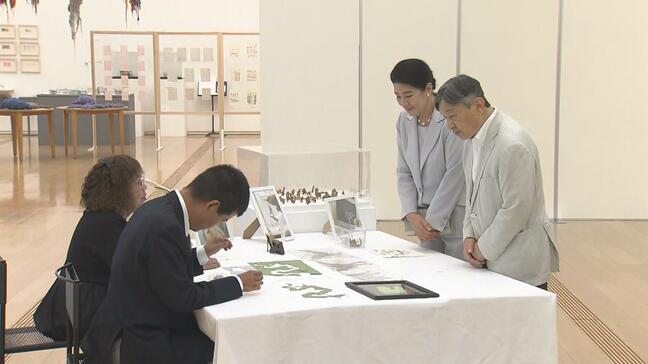 【速報】天皇皇后両陛下　自閉症の切り絵作家と懇談　繊細な作品に「よくこんなに細かく」|TBS NEWS DIG