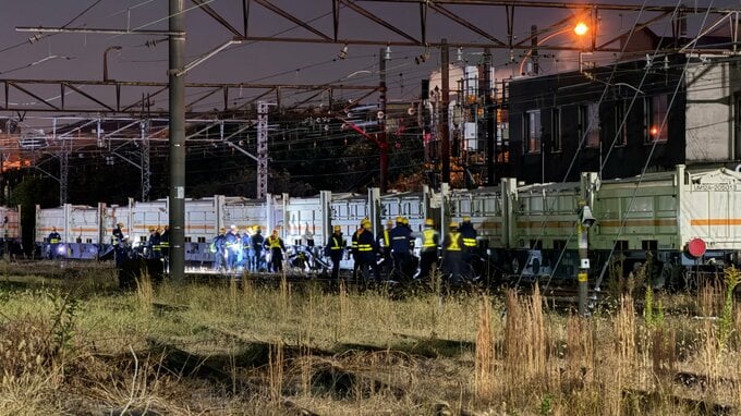 JR貨物の列車が神奈川県の浜川崎駅で脱線　運輸安全委員会が調査開始|TBS NEWS DIG