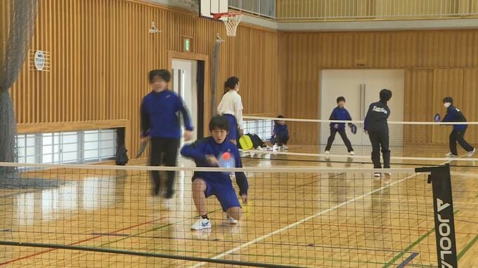 人気拡大中のニュースポーツ　ピックルボールを中学生が体験　山口・宇部|TBS NEWS DIG