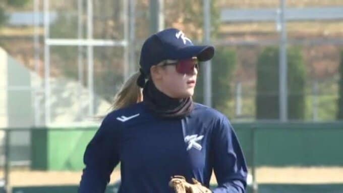 「韓国と違って、日本では細かいところまで丁寧に教えてくれるので…」伊予銀行女子ソフトボール部 韓国代表と合同練習 愛媛|TBS NEWS DIG