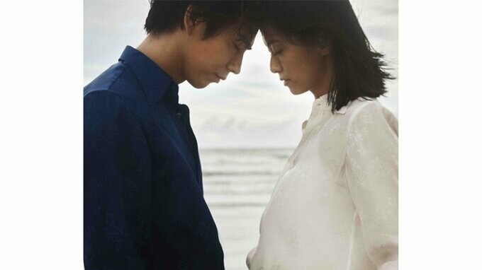 女優・榮倉奈々さん　新アパレルブランドを立ち上げ　夫・賀来賢人さんとの２ショット写真も公開|TBS NEWS DIG
