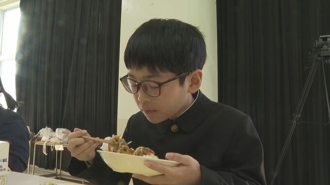 「肉汁がジュワっと飛び出る感じがすごくおいしかった」小学校の給食で“長州ながと和牛”登場！山口県長門市|TBS NEWS DIG