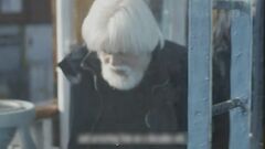 反捕鯨団体「シー・シェパード」創設者を拘束　日本へ引き渡しの可能性も| TBS CROSS DIG with Bloomberg