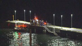 【速報】「クルーザーが座礁した」羽田空港沖で船が防波堤に接触と通報 乗客乗員計10人乗船も全員救助 けが人も 警視庁・東京消防庁|TBS NEWS DIG