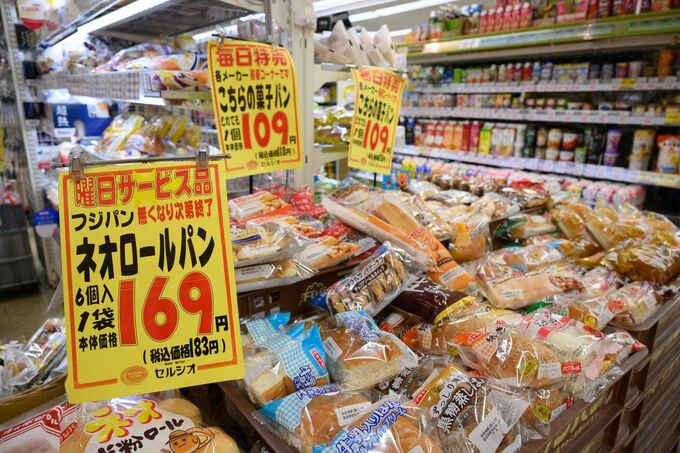 円急伸で消費株に広がる安堵感、家計の購買力回復を期待－減税観測も