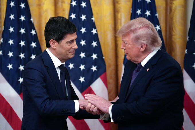 ウォーシュFRB議長、トランプ氏と衝突の軌道－CPI受け利上げ観測台頭