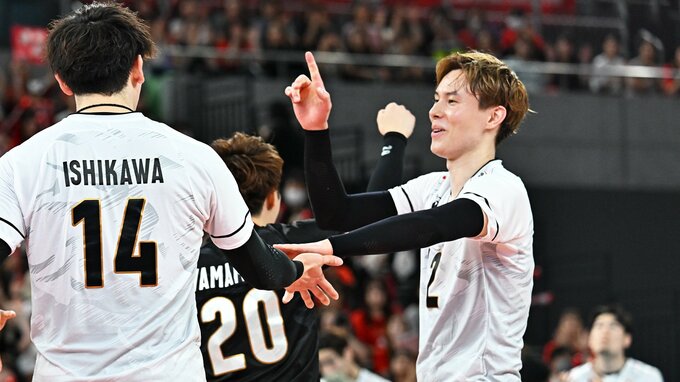 高橋藍、24歳バースデーを勝利で飾る「強くなります！」 世界バレー初戦を想定したブルガリアに4－0で圧勝【強化試合】|TBS NEWS DIG
