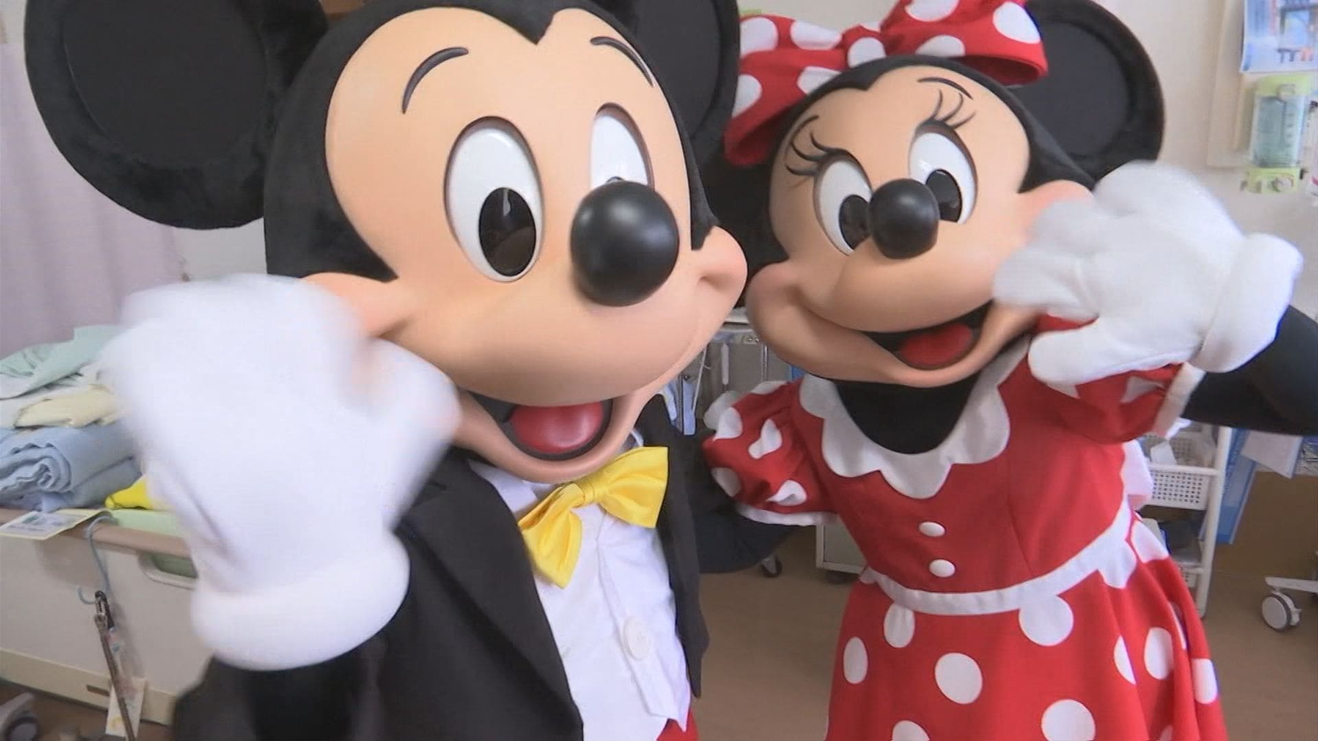 松江市】キティちゃんに続いて…ミッキーマウス・ミニーマウスが会いに