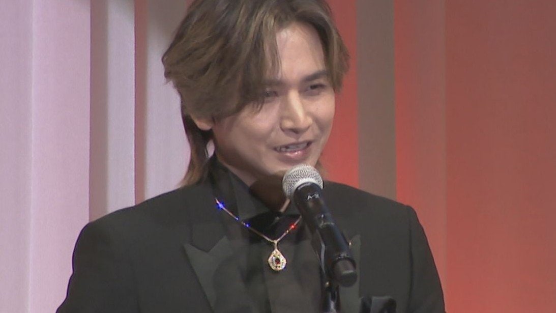 購入者様決定しました。堂本光一 堂本光一 】ジュエリー身につけ稽古する〝ヤンチャな後輩〟に激怒した