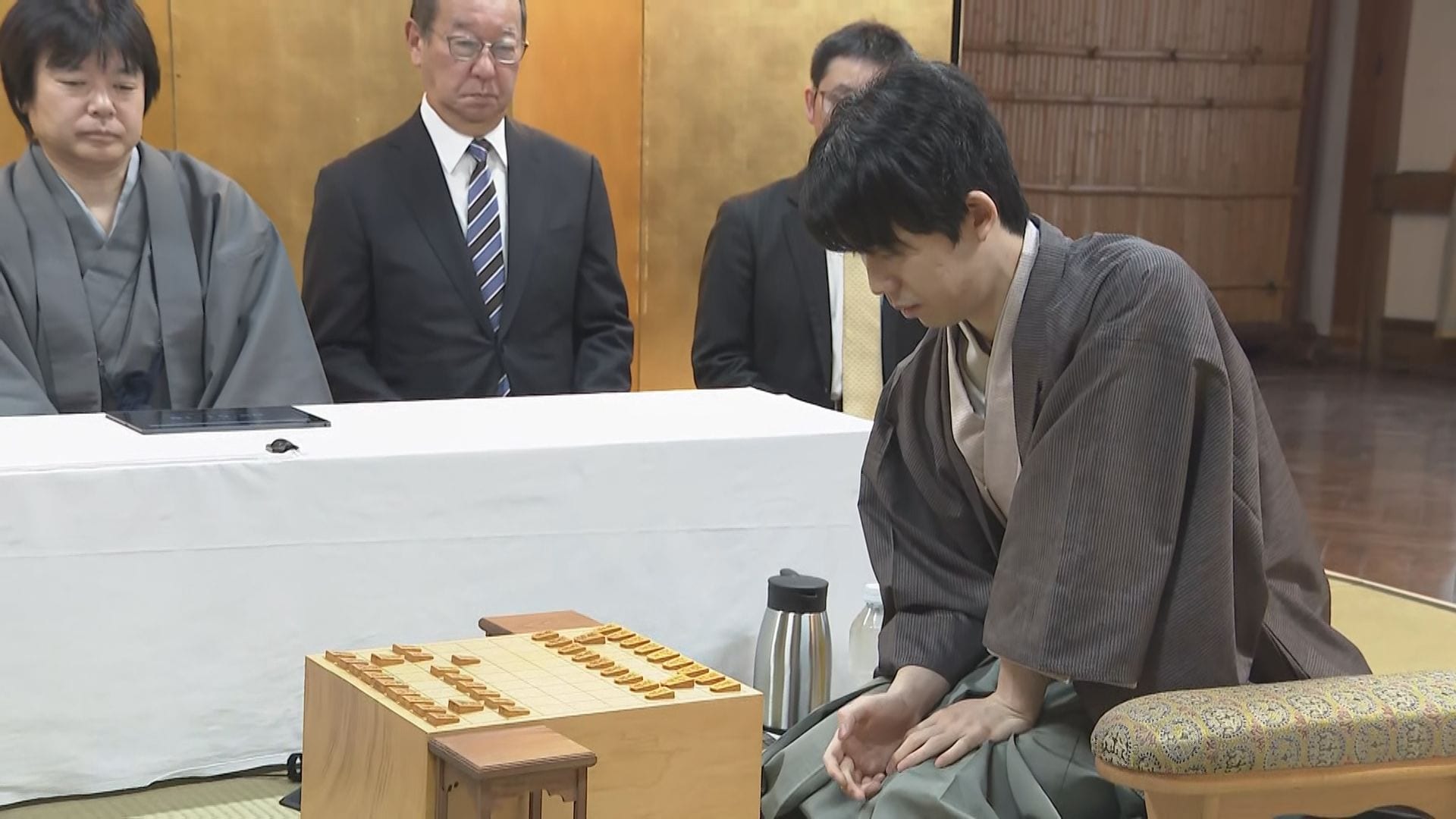 将棋・棋聖戦五番勝負が栃木・日光市で開幕 藤井聡太七冠が