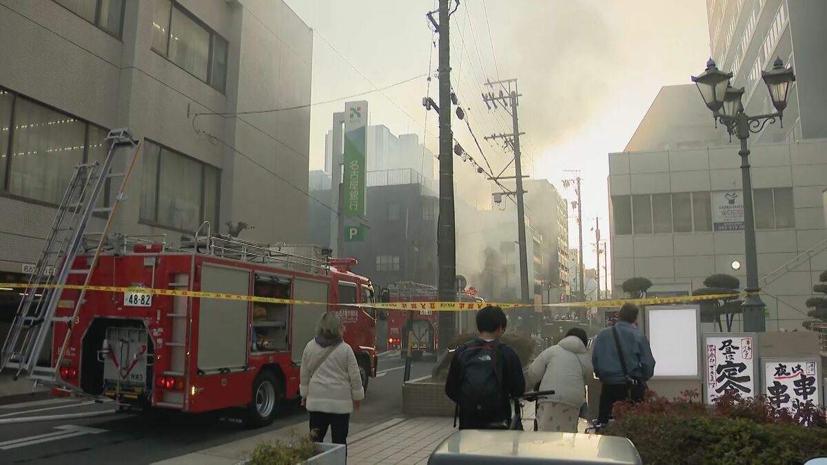 【速報】名古屋･北区で住宅火災 ｢民家から火が見える｣と通報 消火活動続く