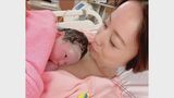 鈴木亜美さん 第三子となる 女児出産を発表「可愛いくて小さな姫が誕生しました」 生まれたばかりの赤ちゃんとの写真もアップ|TBS NEWS DIG