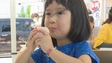 1000個以上の地元産モモが食べ放題! JA南アルプス市恒例のイベント始まる! 山梨・道の駅しらね | 山梨のニュース | UTYテレビ山梨