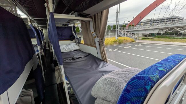 国内唯一の“フルフラット型シート”夜行バス「疲れない」を実現⋯改良型の新車を東京で公開 高知駅前観光が開発|TBS NEWS DIG