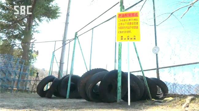 「大変許しがたい」廃校となった小学校の校庭　タイヤ32本が不法投棄される　市が撤去　約8万円かけて処理　長野・諏訪市|TBS NEWS DIG