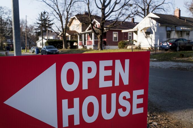 米中古住宅販売成約、5カ月ぶり高水準－ローン金利低下が追い風