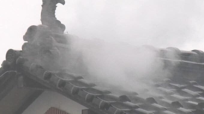 「窓の外を見ていたら思いっきりボーンって落ちて」突然の雷雨…落雷による火災相次ぐ　鳥取県米子市|TBS NEWS DIG