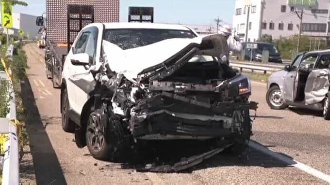 北陸道で車３台絡む追突事故　１人意識不明　通行止区間も　|　石川県のニュース｜MRO北陸放送