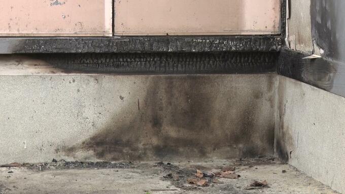 須崎市の空き家放火の疑いで22歳の男を逮捕　「間違いありません」と容疑認める　付近では2月以降“ゴミが焼ける不審火”相次ぐ【高知】　|　高知のニュース・天気｜KUTV NEWS | KUTVテレビ高知