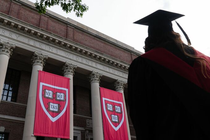 米名門大学、負債が40億ドル超拡大－トランプ政権脅威で資金調達対応
