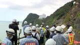 斜面崩落でひび割れ拡大の「浜当目トンネル」国の専門家などが現地調査 早期復旧に向けて意見集める=静岡・焼津市 | 静岡のニュース | SBSNEWS | 静岡放送