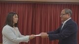 子どもたちの健全な育成に役立てて 山梨県民信組が身延町の保育園に寄付金を贈る 山梨 | 山梨のニュース | UTYテレビ山梨
