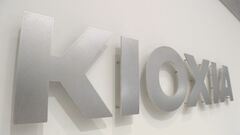 半導体大手キオクシアHD　上場「一時見送り」決める　時価総額目標が届かないと判断| TBS CROSS DIG with Bloomberg