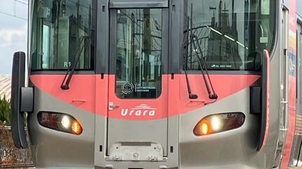 動画あり】岡山・備後エリアに20年ぶり新型車両登場！「227系500番代