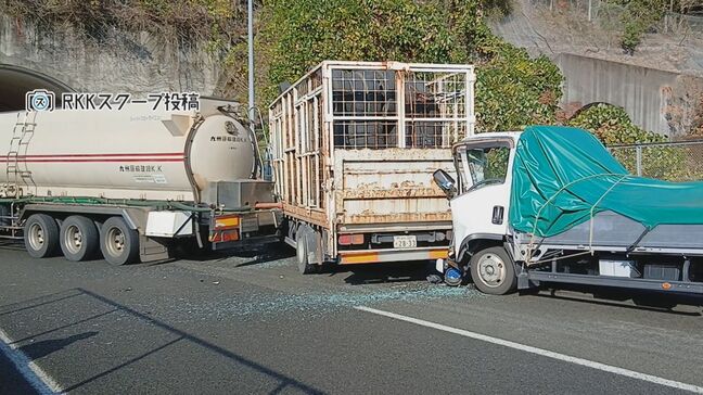 高速道路で車8台が「追突事故」5人搬送 トラックがトンネル塞ぎ迂回路まで渋滞続く 熊本県・人吉IC~八代JCT間通行止め(18日午後5時20分)|TBS NEWS DIG
