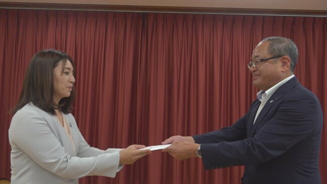 子どもたちの健全な育成に役立てて 山梨県民信組が身延町の保育園に寄付金を贈る 山梨|TBS NEWS DIG