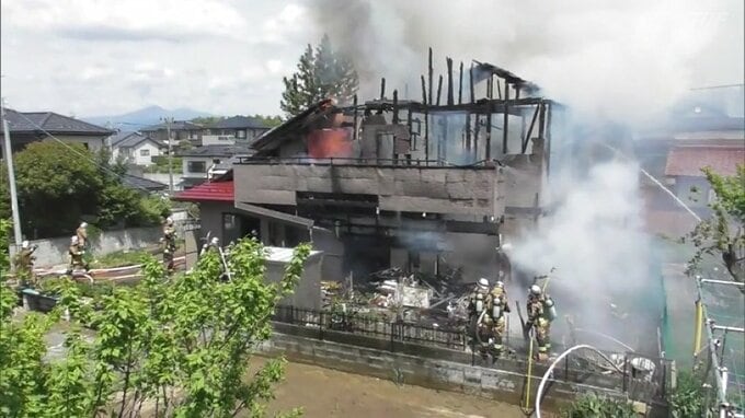 白昼の火事…60代男性を搬送　郡山市の住宅街　福島|TBS NEWS DIG