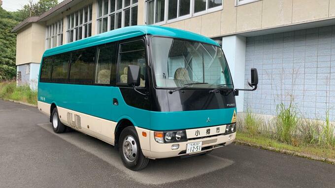 スクールバスを故意に急停止、複数の児童けが…70代の運転手を懲戒免職、手やバインダーで叩くなどの不適切事案も12件　|　北海道のニュース｜HBC北海道放送