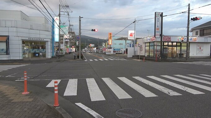 横断歩道を歩いていた70歳の女性が車にはねられ意識不明の重体 運転していた62歳の男を逮捕＝静岡・沼津市|TBS NEWS DIG