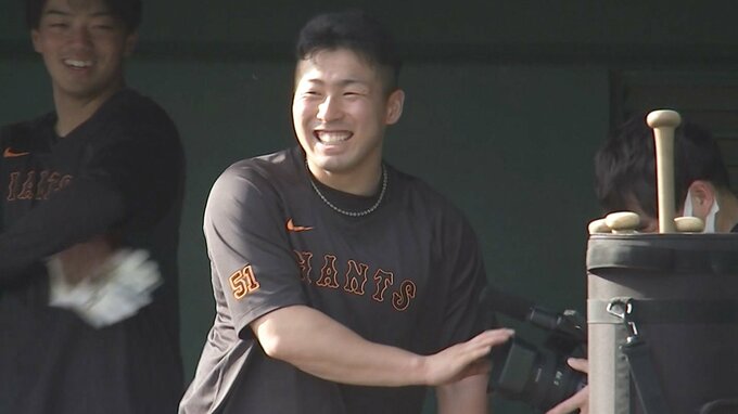 巨人の高卒ドラ1ルーキー浅野翔吾「先輩方も顔がベテランといじってくれて･･･（笑）」早速チームに溶け込み笑顔|TBS NEWS DIG
