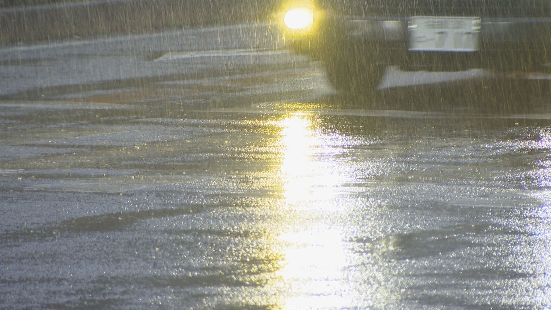 7 日の東海地方　昼まえにかけて雷を伴う激しい雨と風　土砂災害などに注意